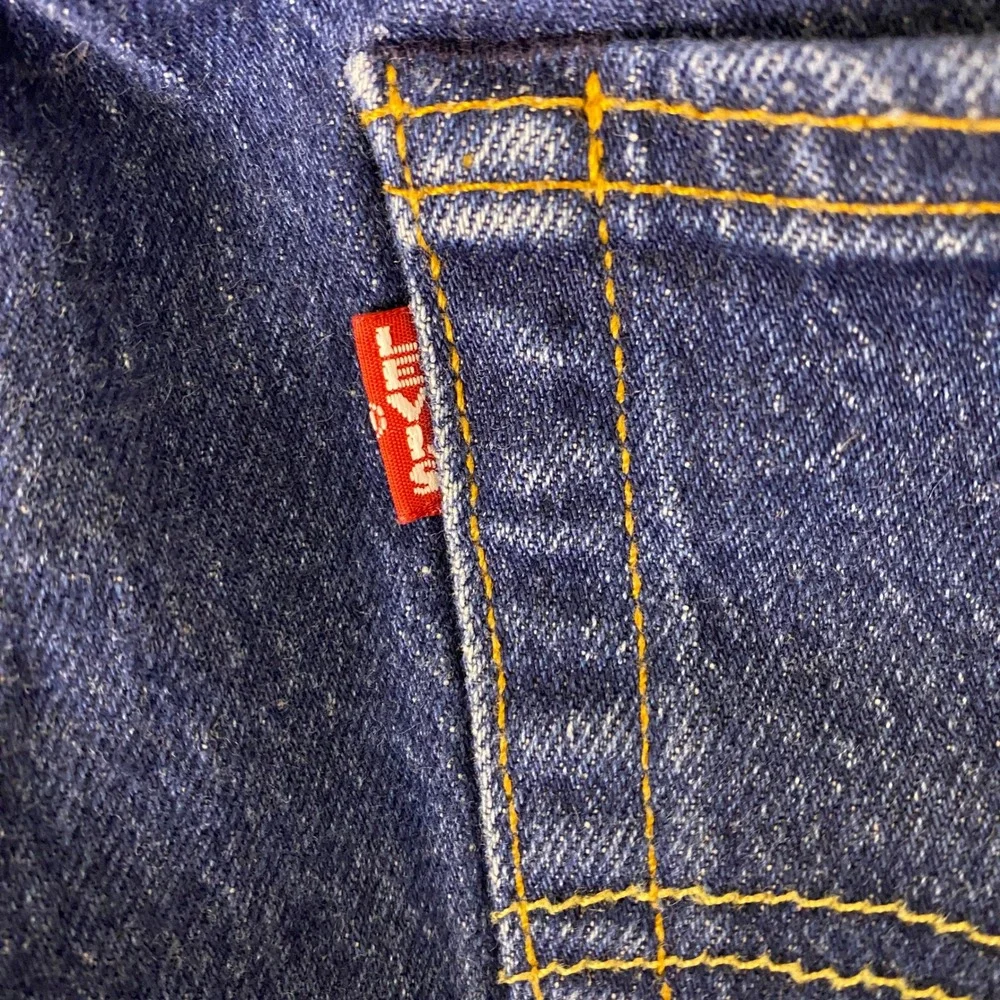Levis Premium 501 93 Straight Jeans Men's 34x32 -Fit 34x30 Dark Blue Button Fly
